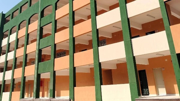 مدرسة