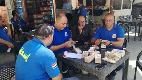 طاقم الإسعاف 