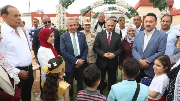 احتفالاً بعيدها القومي.. محافظ الشرقية يفتتح مدرسة شوقي السيد عيسى للتعليم الأساسي احتفالاً بعيدها القومي.. محافظ الشرقية يفتتح مدرسة شوقي السيد عيسى للتعليم الأساسي