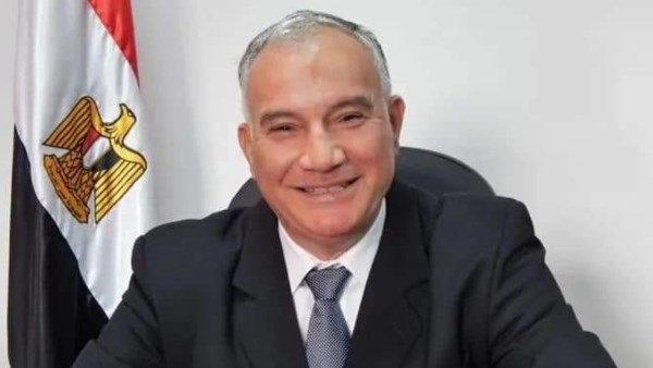 الدكتور حسن رجب، أستاذ الدراسات الصينية.. 