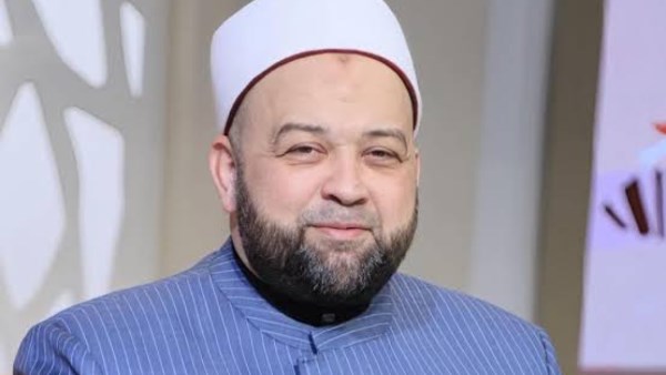 يسري عزام 