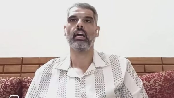 إبراهيم حمدان، الكاتب والباحث السياسي