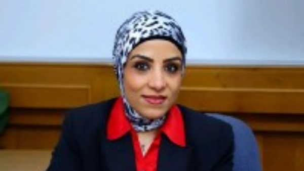  هبة الله آدم، عميد كلية الاقتصاد والعلاقات الدولية في الهند