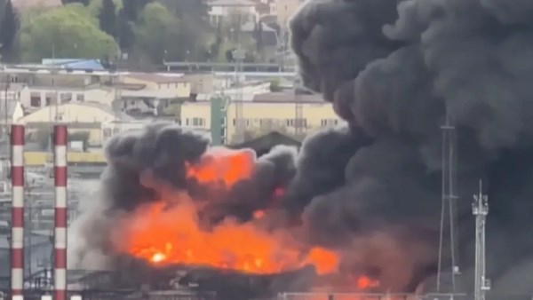 خبير اقتصادي: استهداف مصافي النفط الروسية ممنهج
