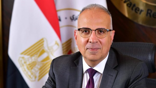 وزير الري