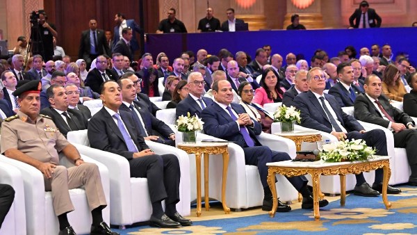 الرئيس يفتتح مؤتمر التعدين