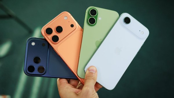 iPhone 17