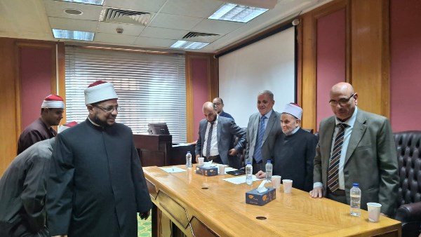 أمين البحوث الإسلامية يواصل متابعة أعمال المرحلة الثانية لاختبارات إيفاد
