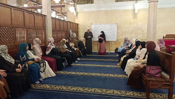 احدى الدروس بالجامع الأزهر