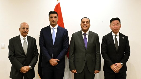 خلال الافتتاح