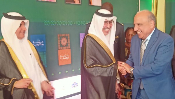 خلال المشاركة