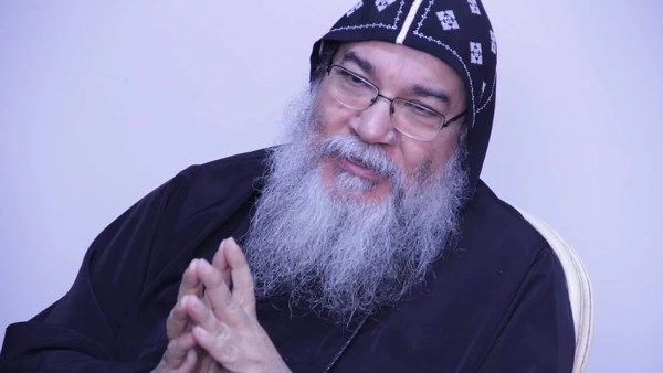 نيافة الأنبا مكاريوس 