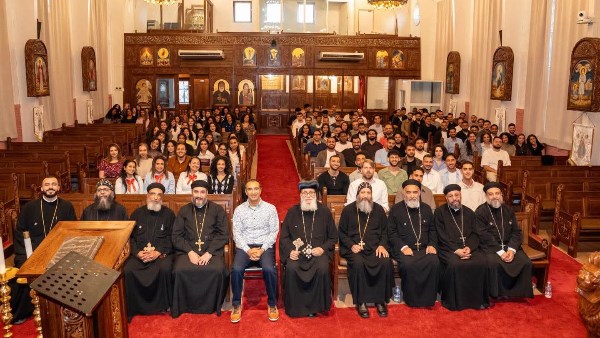 آباء وأبناء الكنيسة الأرثوذكسية 