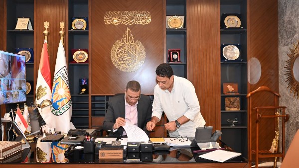 المحافظ يعتمد 
