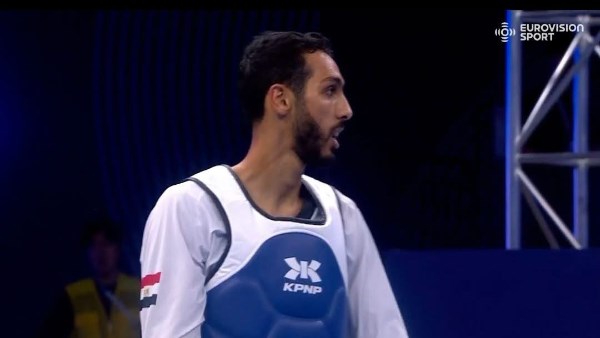 سيف عيسى