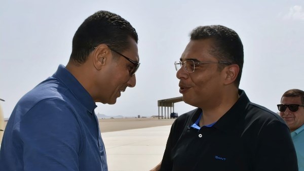 وزير الشباب والرياضة