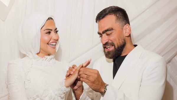 محمد مكاوي وهند مدحت