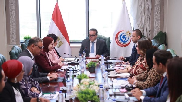 الدكتور خالد عبدالغفار وزير الصحة والسكان
