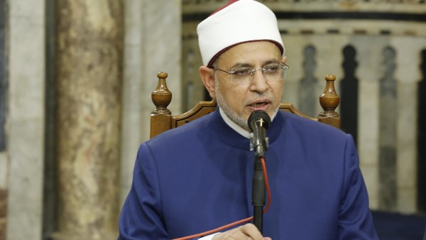  فضيلة الدكتور سلامة داود