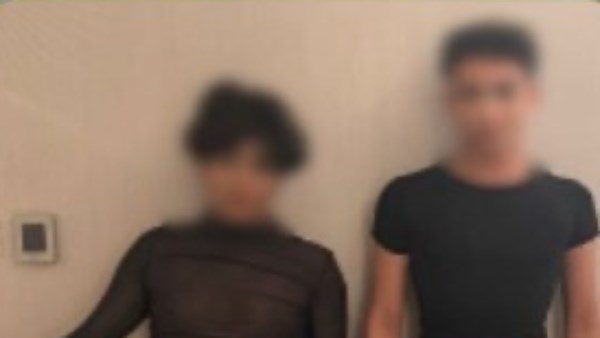المتهمين 