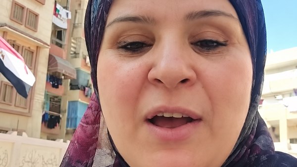  وكيلة مدرسة توثق جاهزية المدرسة قبل الدراسة