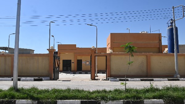 محافظ البحيرة