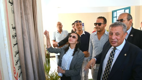 محافظ البحيرة