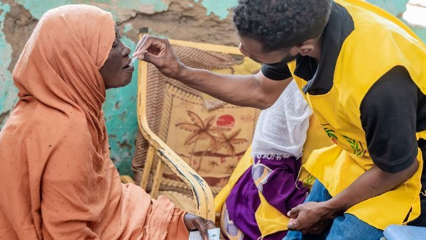 "أوتشا": حملة تطعيم ضد الكوليرا استهدفت 95 ألف شخص في دارفور بالسودان