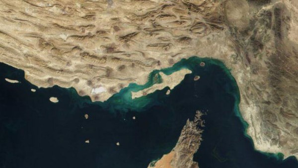 جوتيريش يحذر من مخاطر التصعيد في مضيق هرمز وحوله ويدعو إلى اللجوء للحوار
