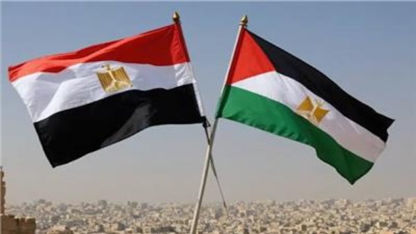 مسؤول فلسطيني: نشكر مصر على دعمها جهود انتشال ضحايا انهيار مبنى سكني للنازحين في غزة