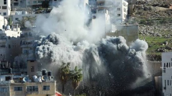 الاحتلال الإسرائيلي يقتحم قلقيلية وطولكرم ويعتقل عشرات الفلسطينيين في الضفة الغربية