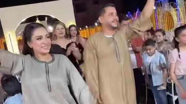 العروسين