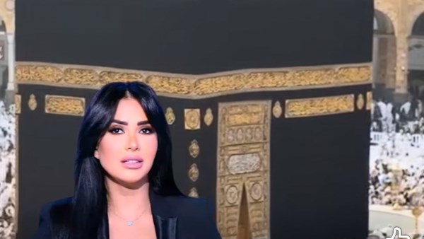 مذيعة إكسترا نيوز 