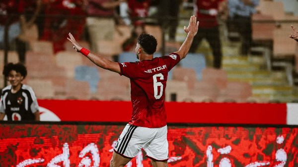 الأهلي يقترب من تمديد عقد محمد هاني وياسر إبراهيم الأهلي يقترب من تمديد عقد محمد هاني وياسر إبراهيم