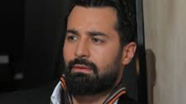 النجم أحمد حاتم