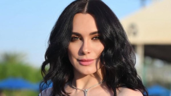 النجمة سلاف فواخرجي 