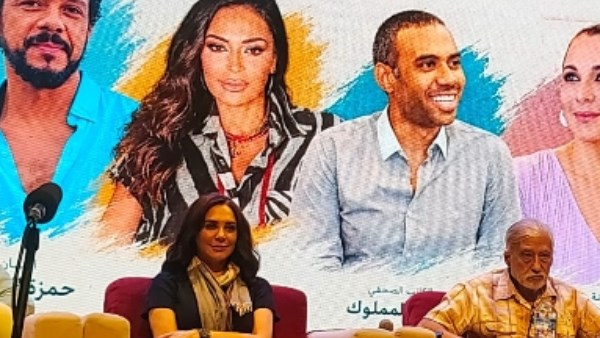 الفنانة سلاف فواخرجي