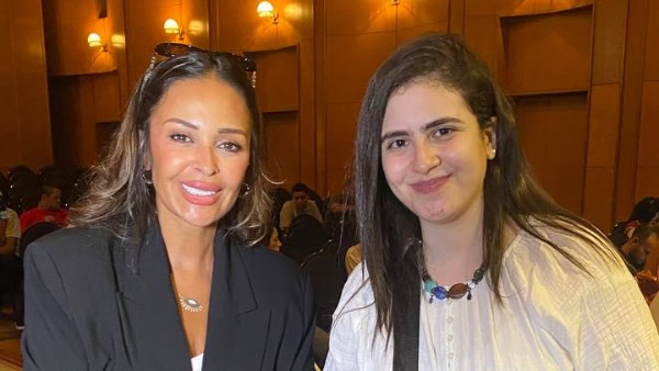 الفنانة داليا البحيري مع أوركيد سامي 