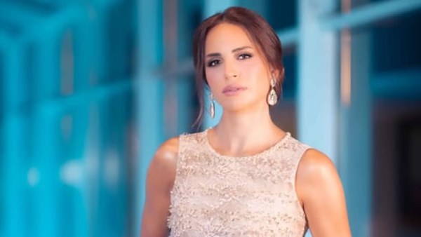 النجمة آمال ماهر