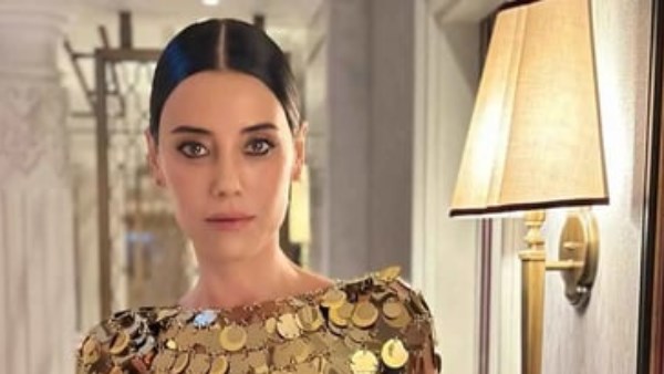 جانسو ديري تعود إلى الشاشة بعد 4 سنوات.. «الأوركيد الأزرق» أحدث أعمالها الدرامية