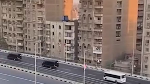 موكب الرئيس الصيني يخطف أنظار المصريين