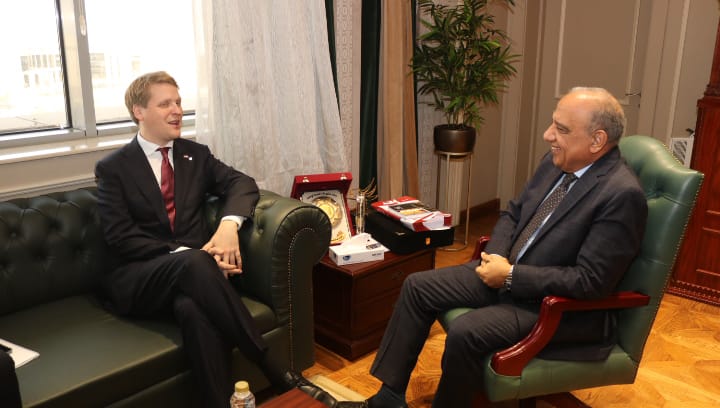 تعاون بين مصر والنرويج للتوسع في مشروعات الطاقة المتجددة