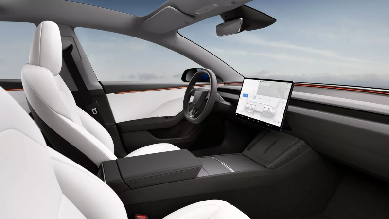 2024-Tesla-Model-3-9_638_070351.jpg
