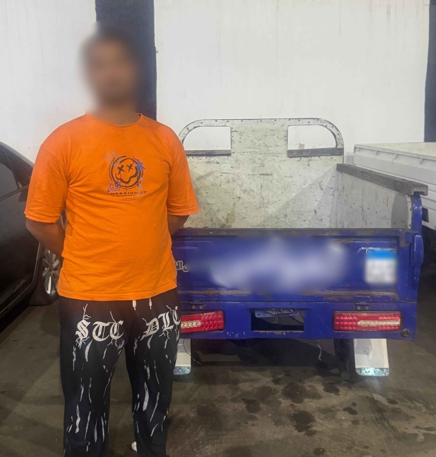 بعد تداول فيديو لطلبة مدرسة بالصندوق.. القبض على قائد تروسيكل