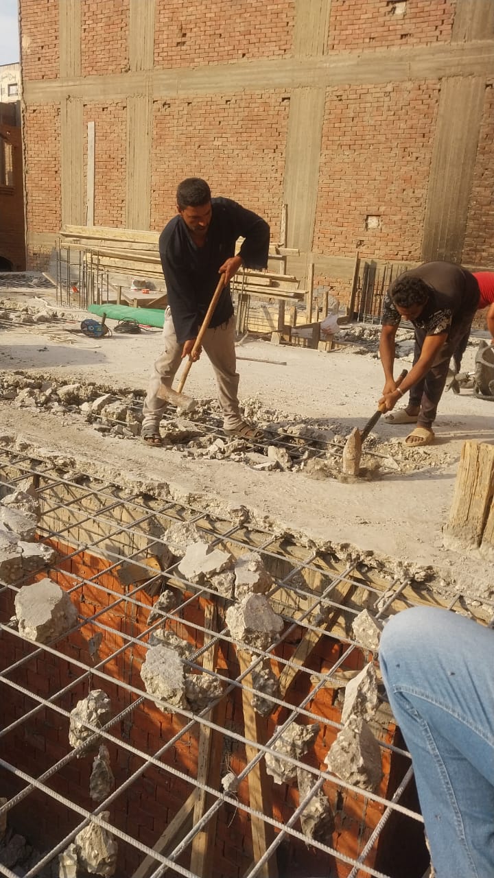 تنفيذ 16 حالة إزالة لمخالفات بناء وتعديات على الأراضي الزراعية بالجيزة