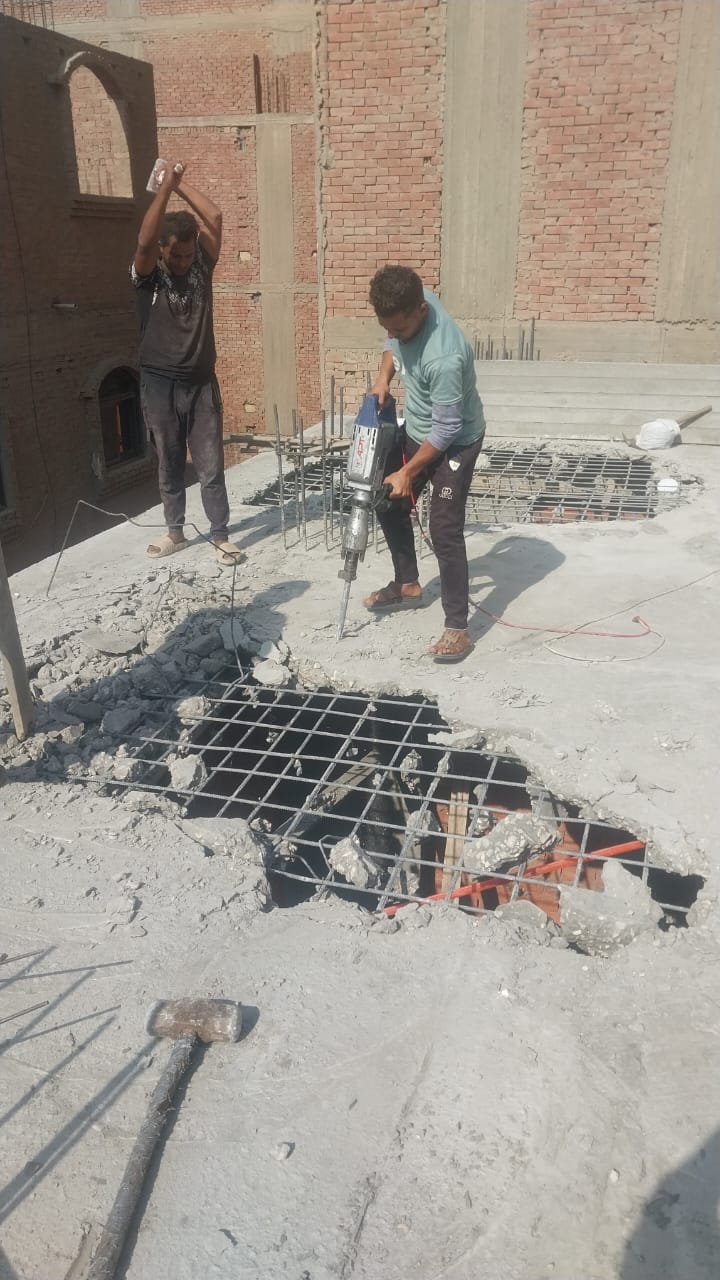 تنفيذ 16 حالة إزالة لمخالفات بناء وتعديات على الأراضي الزراعية بالجيزة