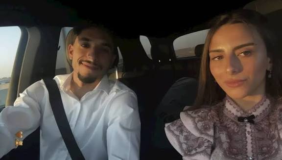 جيلان الجباس مع اللاعب عمر مرموش