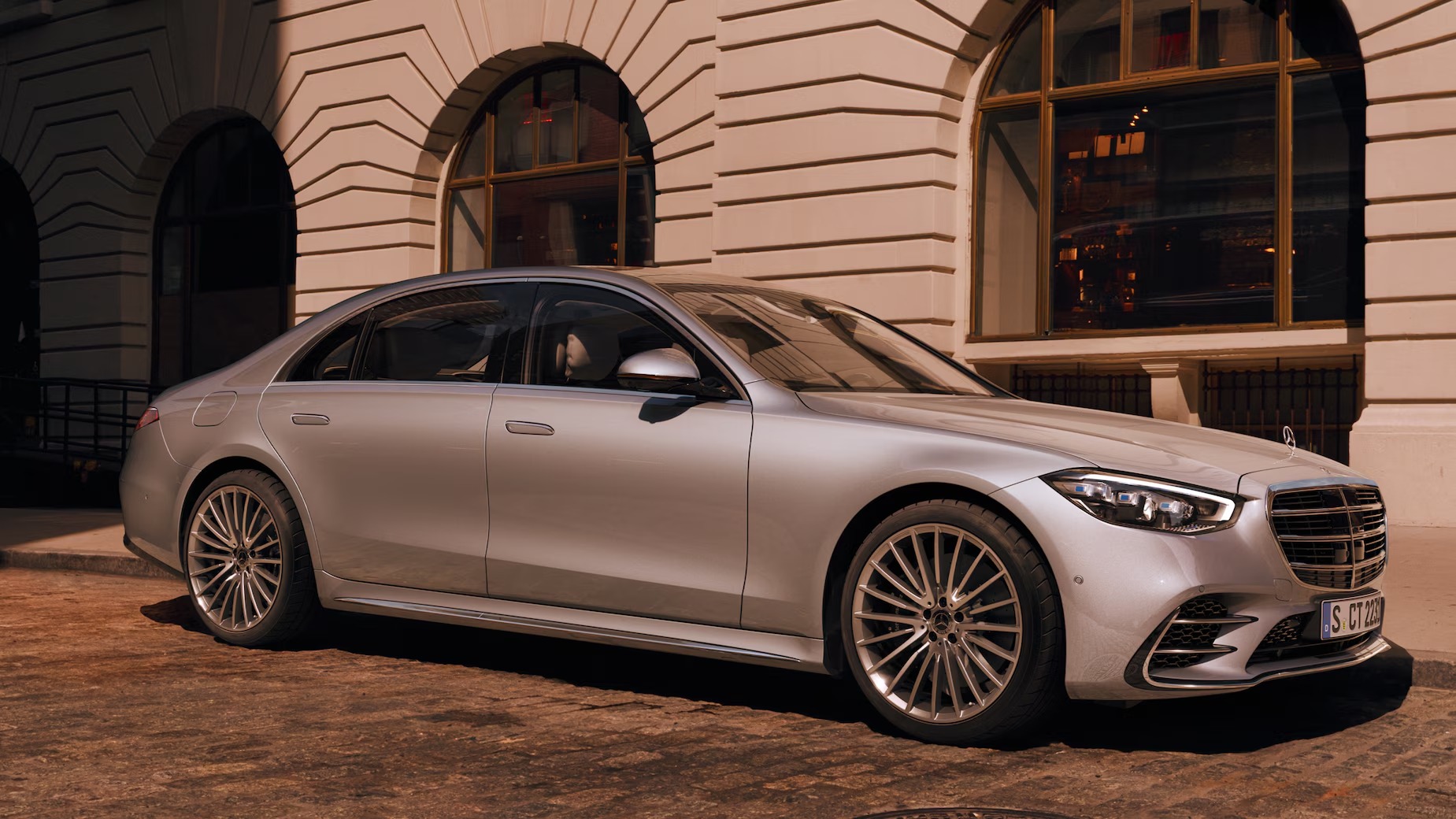 <strong>&nbsp;مرسيدس&nbsp;S-Class</strong>