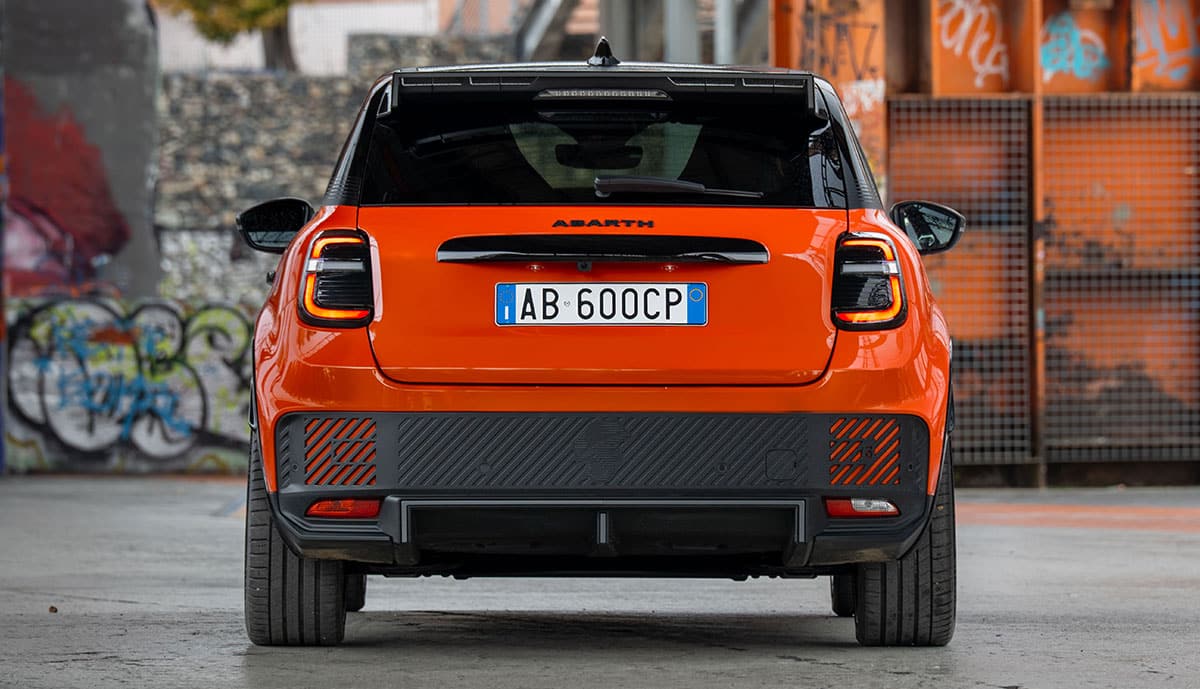 <strong>أبارث 600e Competizione</strong>