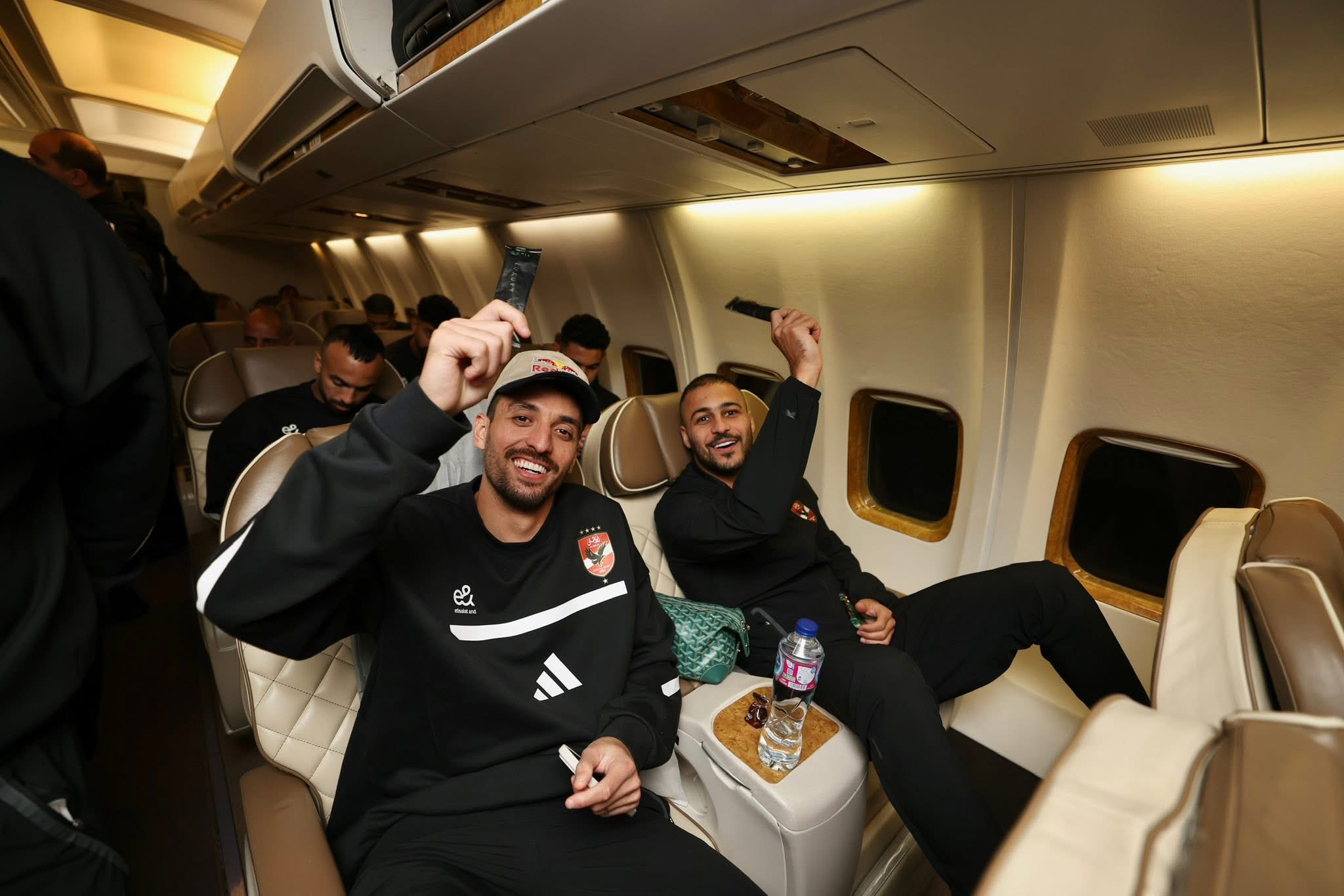 بعثة الأهلي تغادر المغرب بعد التعادل أمام الجيش الملكي في دوري الأبطال